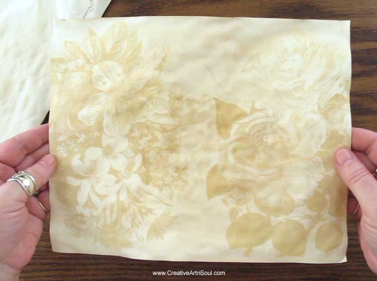 How to Make Tea Dyed Paper Pages for your Junk Journals